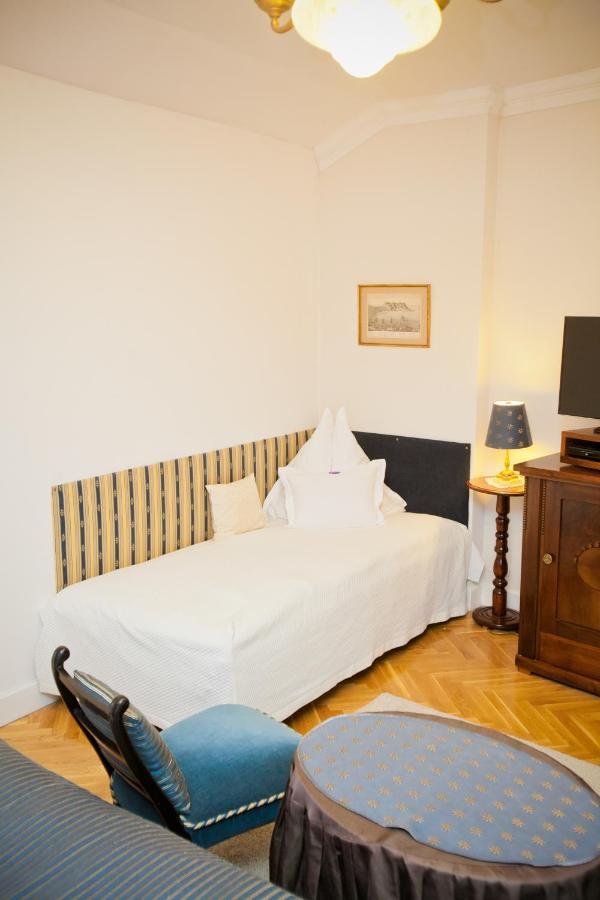 Boutique Hotel Szarcsa İstolni Belgrad Dış mekan fotoğraf